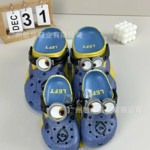Crocs-Style Thief Daddy Minion Sandals